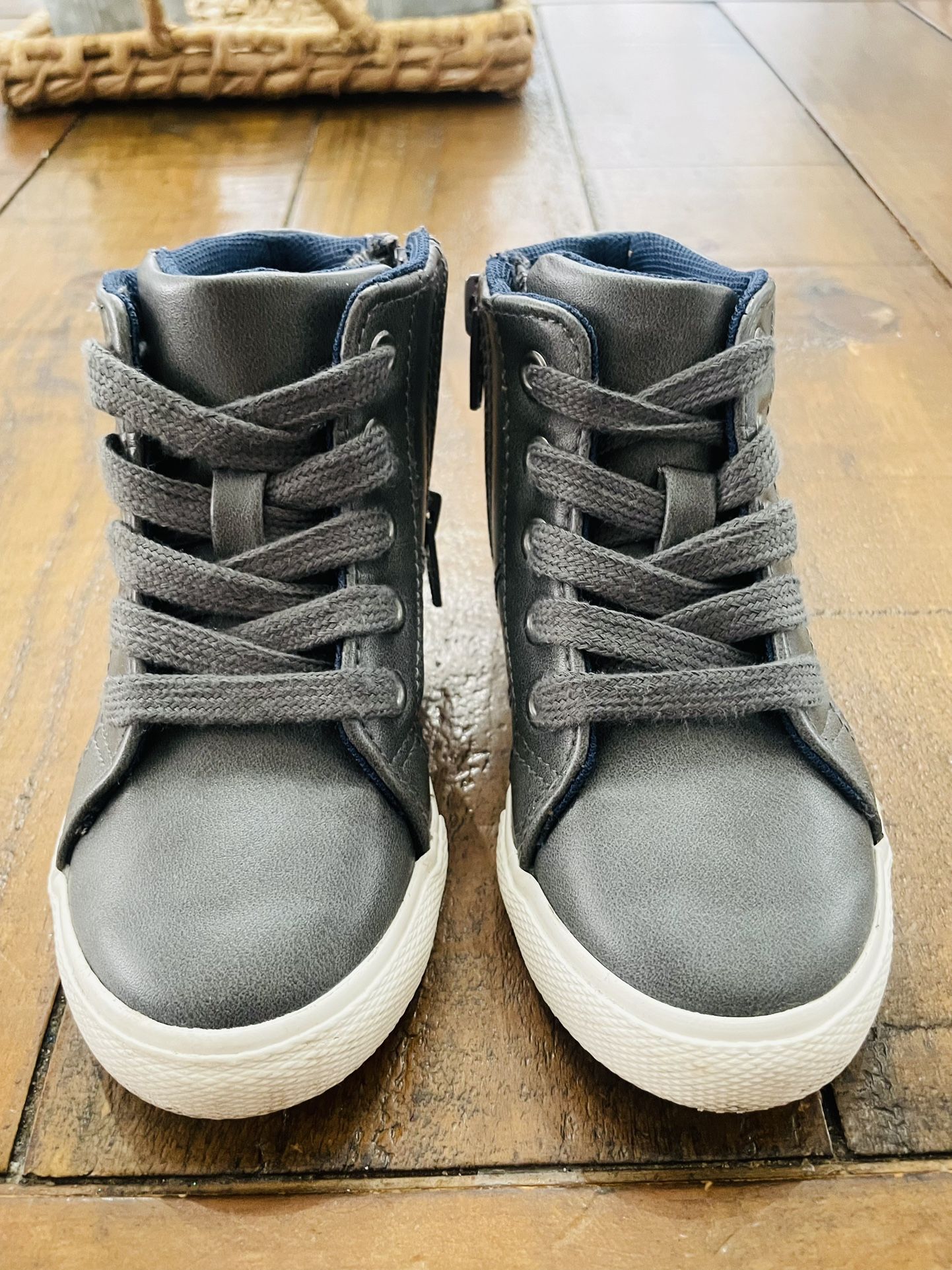 Cat & Jack Toddler Boy’s Mateo High Top Sneaker