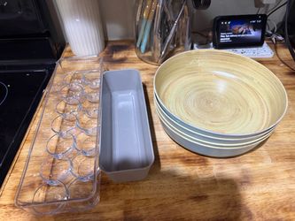Kitchen Lot: Egg Tray, Container, and Bowls