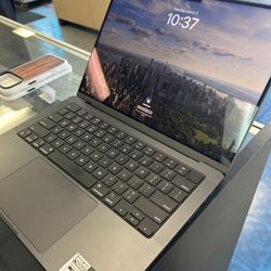 MacBook Pro 14 M4 16GB 512 GB