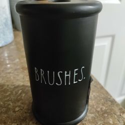Tooth brush holder. RAE DUNN BRAND! New! .