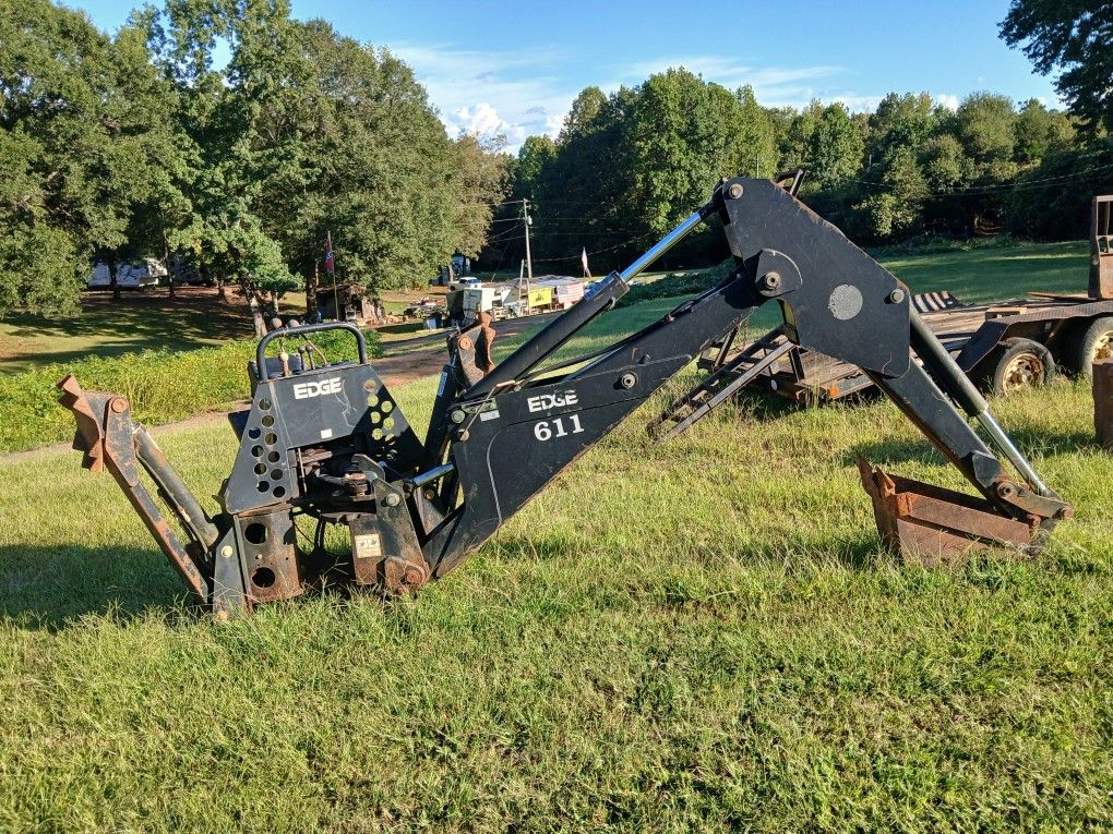 ATTACHMENT FOR SKID STEER