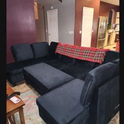 Velvet Black Sectional