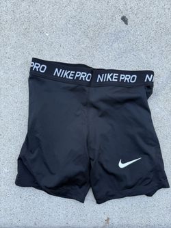 Youth XL Nike pro shorts Black 