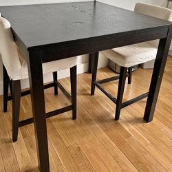 GREAT TABLE AND STOOL CHAIRS