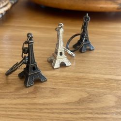 Eiffel Tower Key Chains X3