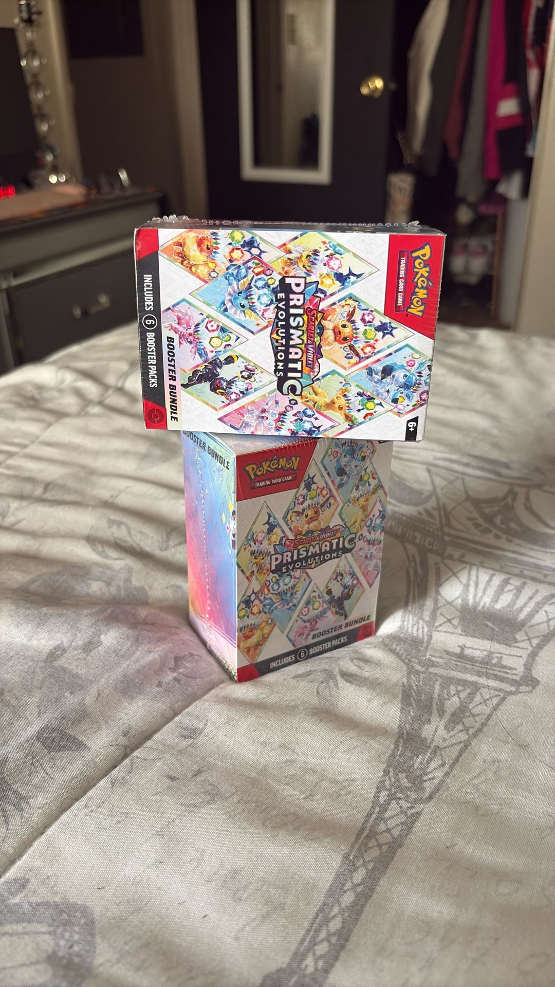 Pokemon Prismatic Evolutions