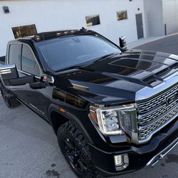 2023 GMC Denali HD 2500 Duramax Turbo Diesel