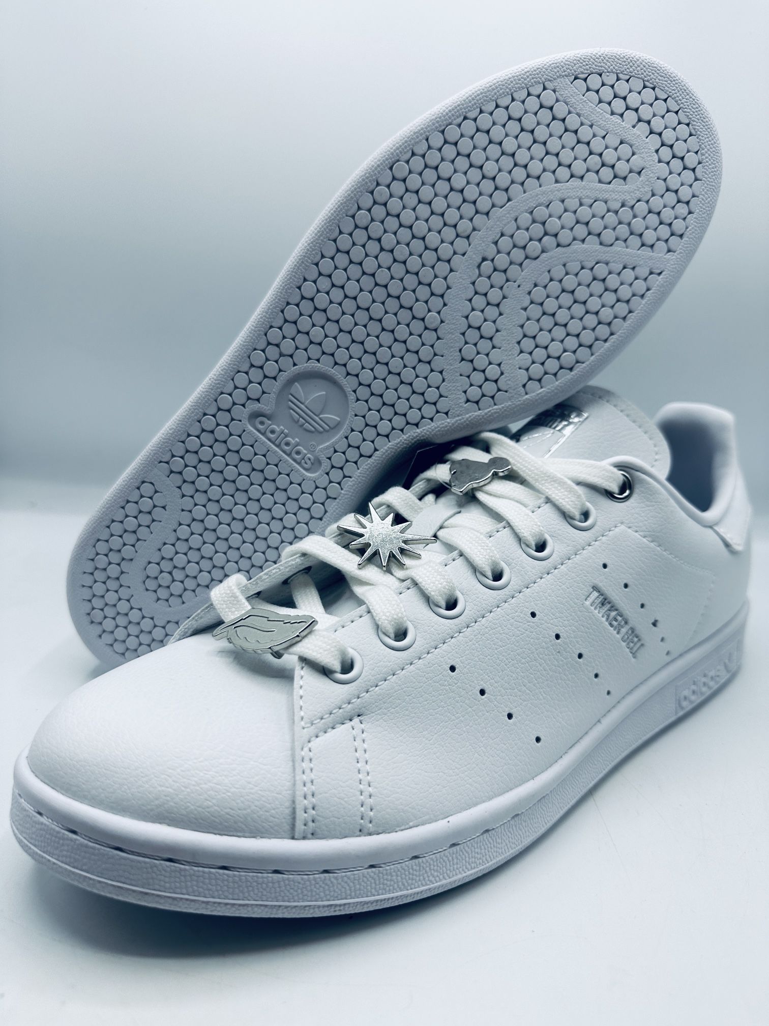 Adidas Originals Stan Smith Peter Pan & Tinker Bell SZ 9 Casual Sneakers  GZ5988 - www.greenwatershopping.com
