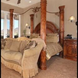 King Bedroom Set With Matching Night Stands 