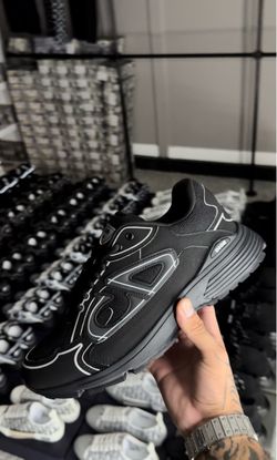Dior shoes