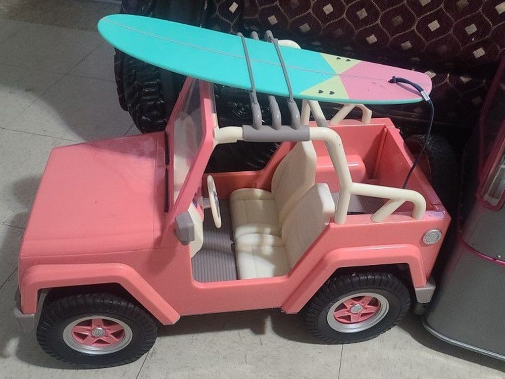 Our Generation Dolls With Jeep And Cabin