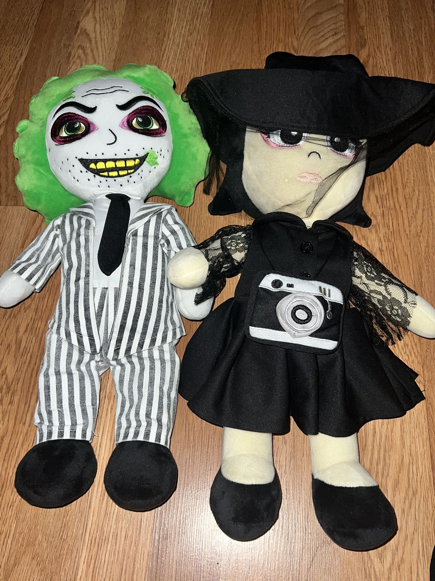 beetlejuice plush and lydia