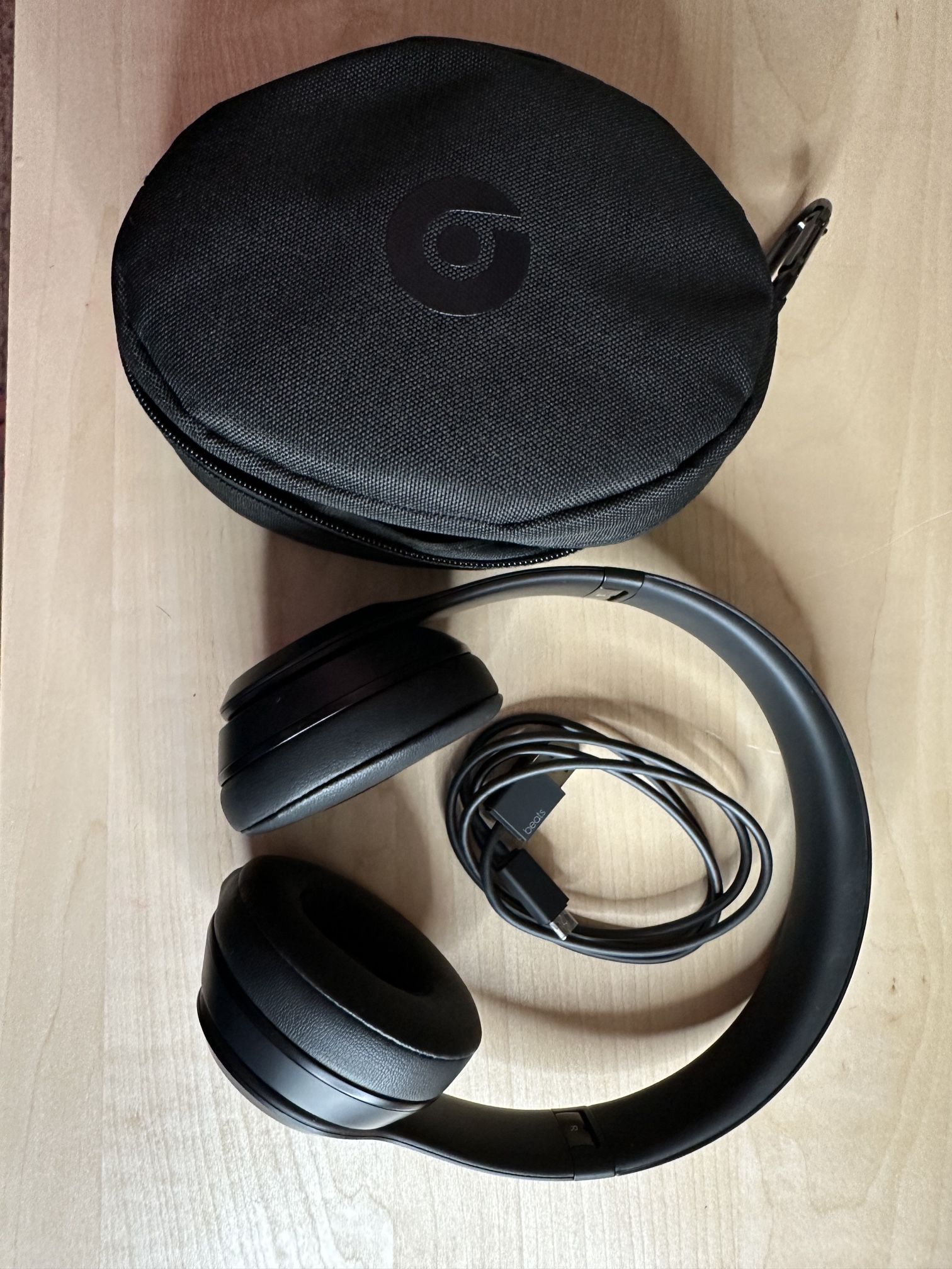 Beats Solo Pro 3