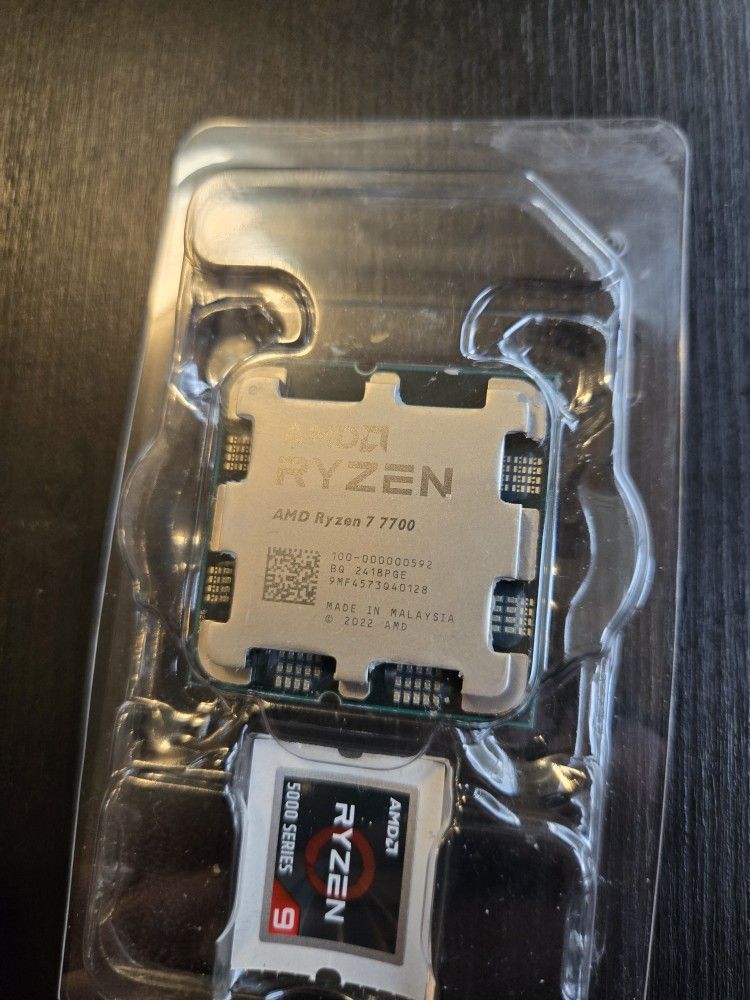 AMD Ryzen 7 7700