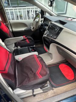 2011 Toyota Sienna
