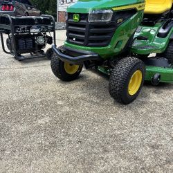 John Deere S170 48-in 24 -HP V-twin Gas Riding lawn mower
