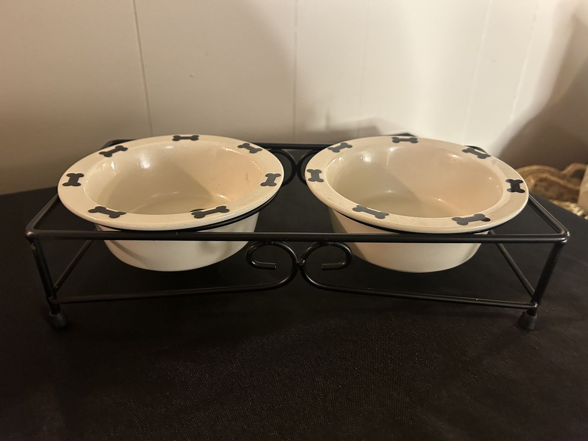 small dog feeding bowls - ceramic with black metal rack