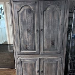 Armoire