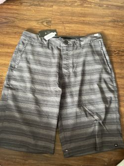 Quicksilver size 31 shorts