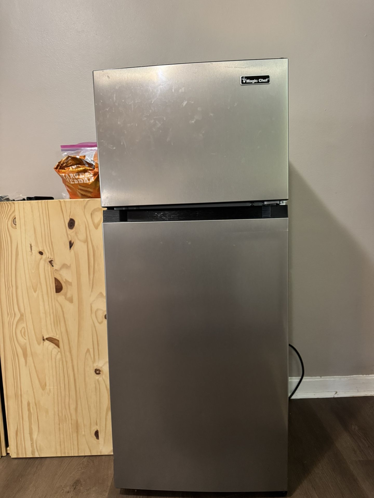 Magic Chef Mini Fridge