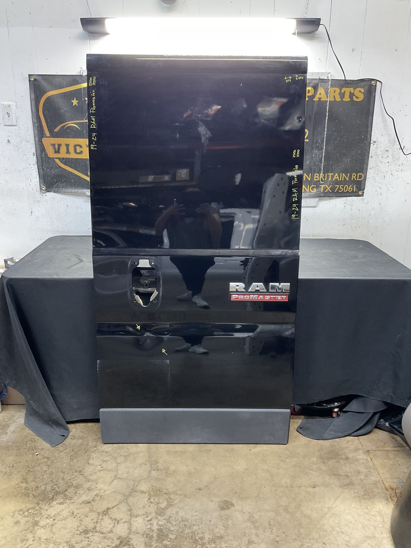 DODGE PROMASTER 2500/3500 RH REAR DOOR SHELL 2019-2024 oem