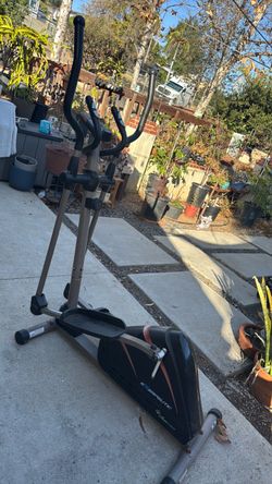 FREE FREE!!! Exerpeutic Elliptical Machine