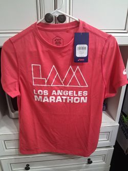 Asics LA marathon size small