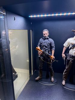 Rick Grimes 1/6 scale figure by three zero