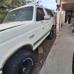1990 Ford Bronco