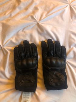 Oakley gloves