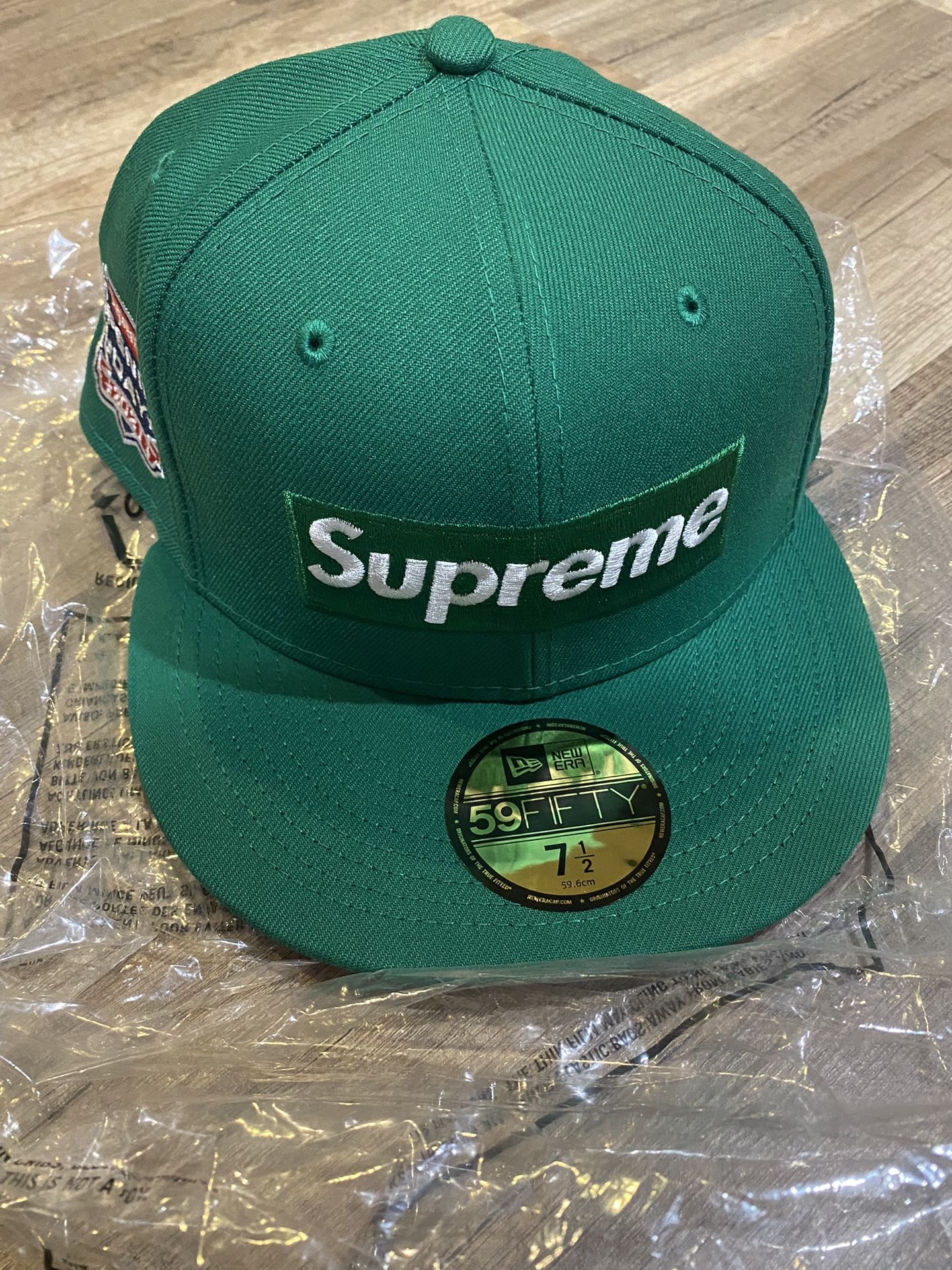Supreme/New Era Box Logo Fitted Cap Size 7-1/2