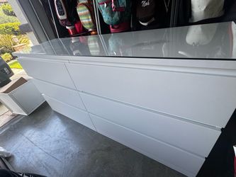 IKEA 6-drawer dresser
