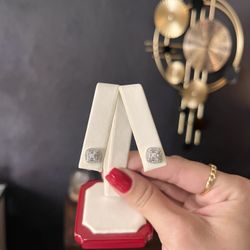 14k Diamond Earrings 