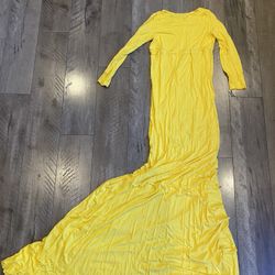 Maternity Dress (size M)