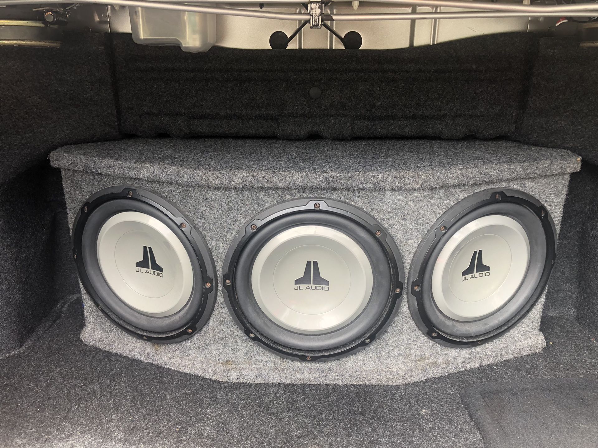 Jl Audio Subwoofer For Sale In Miami Fl Offerup Jl Audio Subwoofer For Sale In Miami Fl Offerup