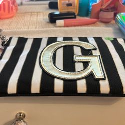 A Tea Bag For Your Stuff