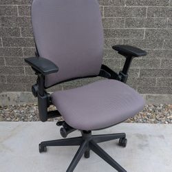 STEELCASE LEAP V2 * executive task office chair in  gray