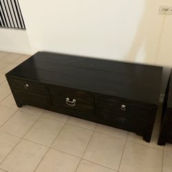 2 Coffee Tables.  Excellent Condition 