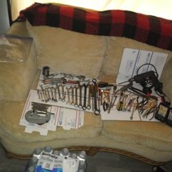 Tool Lot 24 Wrenches 4 Socket Wrenches 4 Screwdriver Sockets Drill Gun And Bits Screwdrivers Pliers Sockets Alan Wrenches Allen Keys Box Cutters Light