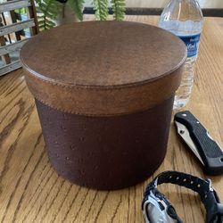 Brown Leather Box Round with Lid