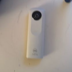 Theta Camera 