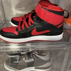 Jordan 1 Flyease 