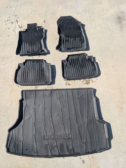 Subaru Forester 2019-2024 Rubber Floor Mat Set