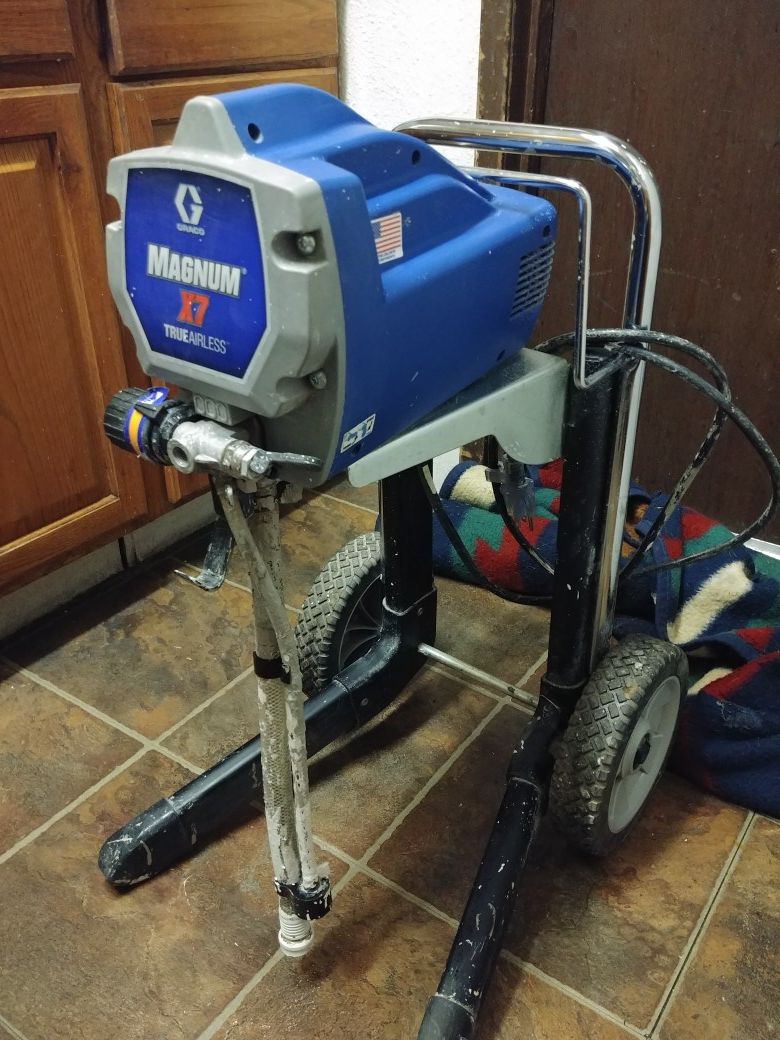 Used but in great shape stillGreco Magnum X7 airless paint sprayer (needs hose and gun)
