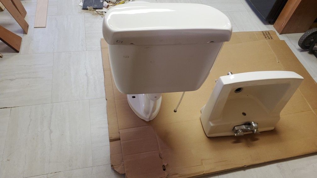 Toilet And Vanity