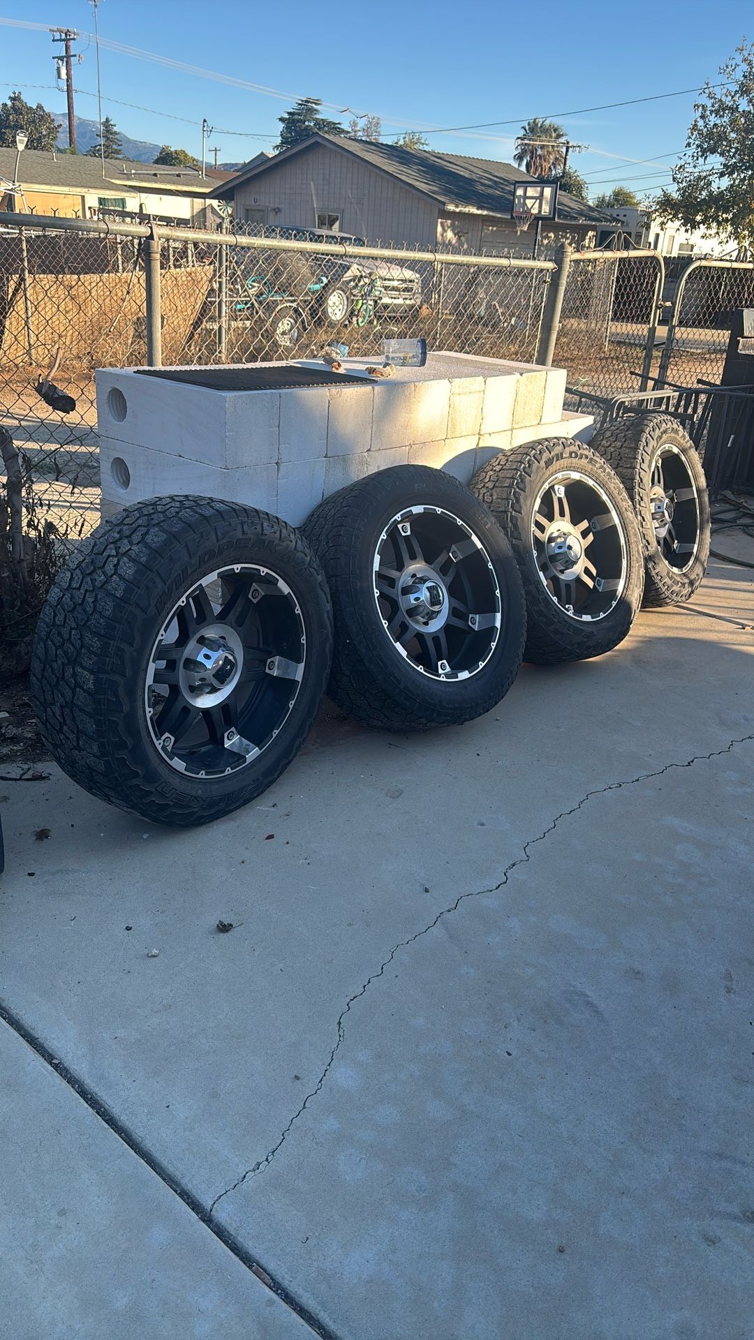 Rms 20 Inches Good Condition. The Tire Is 50%.