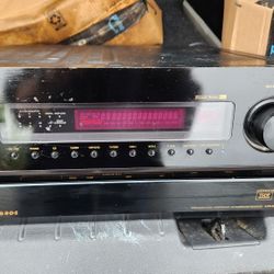 Denon AVR 5600 RECEIVER