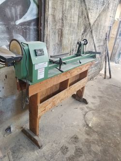 Wood Late Whit 7 Inch Sanding Disk