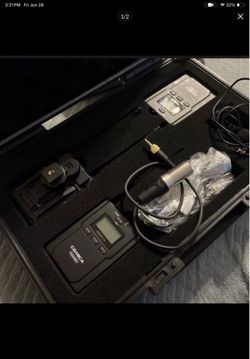 Comica CVM-WM200A Comica Dual-Transmitter Lavalier Microphone Kit