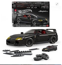 Hot Wheels Mattel Brick Shop '94 Toyota Supra MKIV Building Set